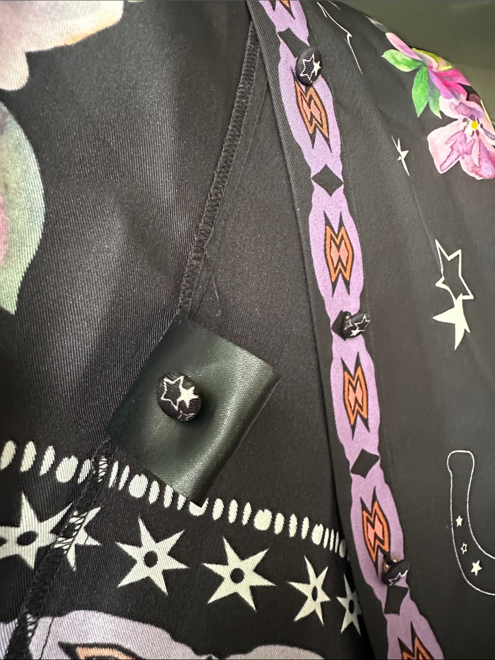 Johnny Was $280 Rosalynda Black Floral Button-Up Western Shirt Sz L - Like New - Picture 13 of 14